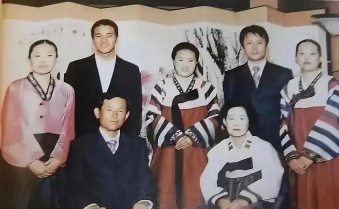 韩国顶级男神元斌：08年为父母改造房屋曾荣获韩国建筑文化大奖(图9)