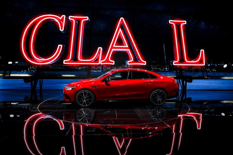 一位“老奔驰”在中国遇见“新”奔驰(图2)