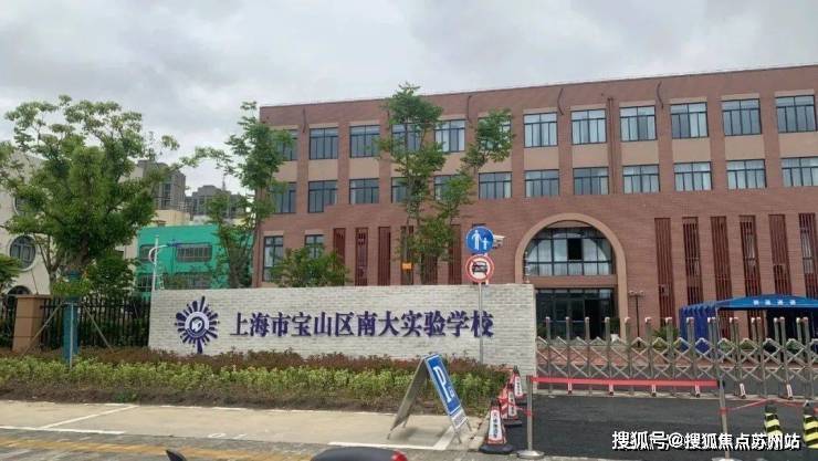 中环铂樾售楼处电话_中环铂樾地址价格户型_容积率_售楼处_营销中心(图19)