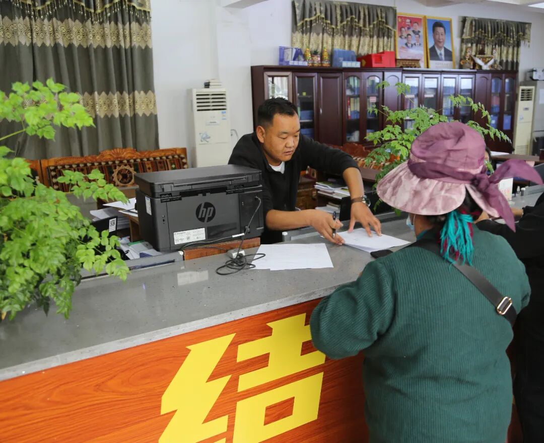 走村不漏户 户户见干部(图10)