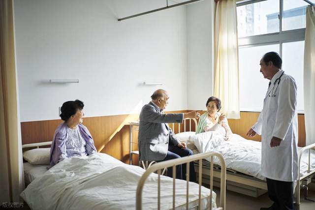 民政部发布会最新消息！养老三大好消息来了晚年生活更安心！(图2)