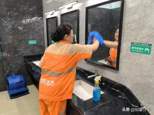 东莞推进公厕无障碍适老化改造(图4)