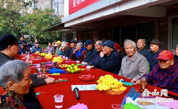 数字里看镇江老龄事业发展(图1)