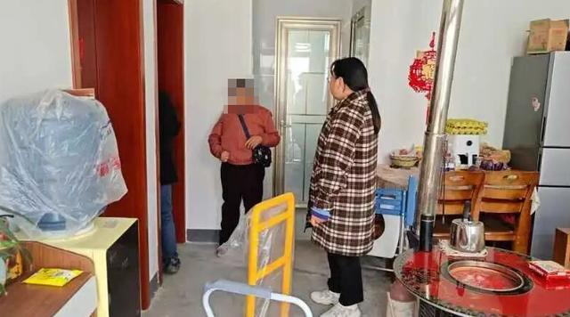 凤县红花铺镇：扎实推进适老化改造 托起老人“稳稳的幸福”(图2)