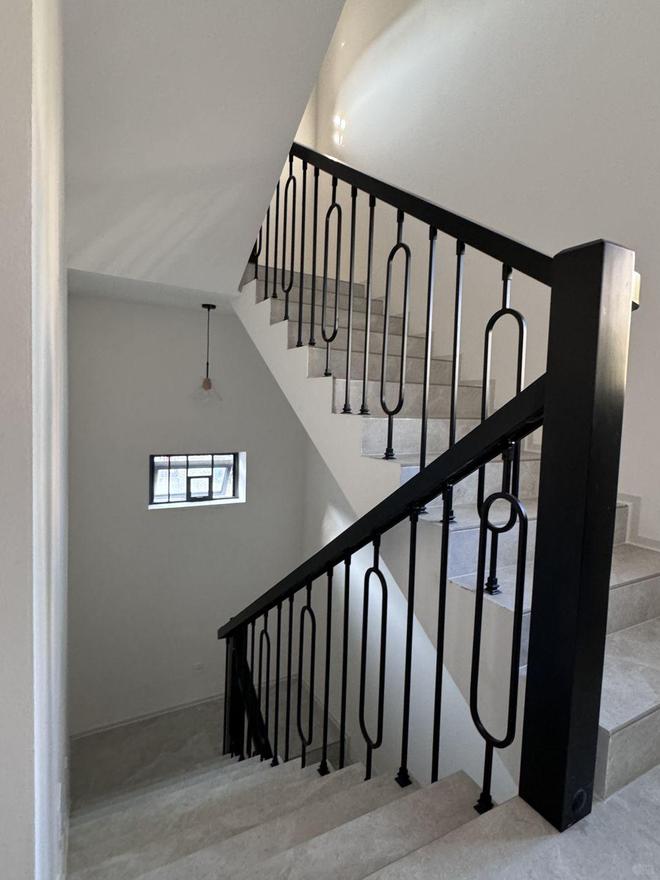 打工人回农村花50万改造30年老宅完工后变成人人羡慕的豪宅(图12)