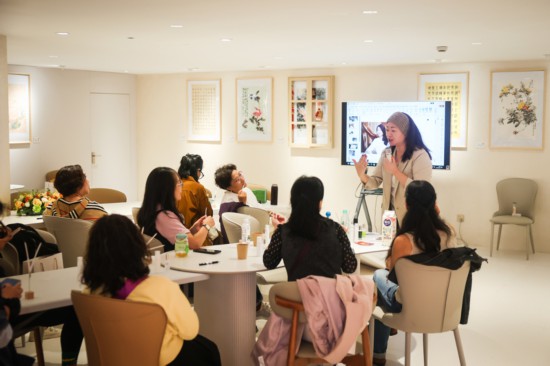 什么样的商场老人爱逛？上海发布“银发友好商场”建设指引(图6)