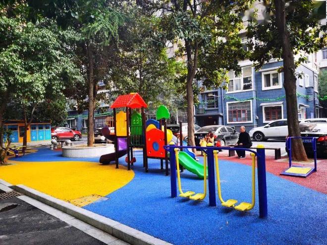 “老旧小区”回温被疯抢？2025住建部再定调：预计2000万人将受益(图9)