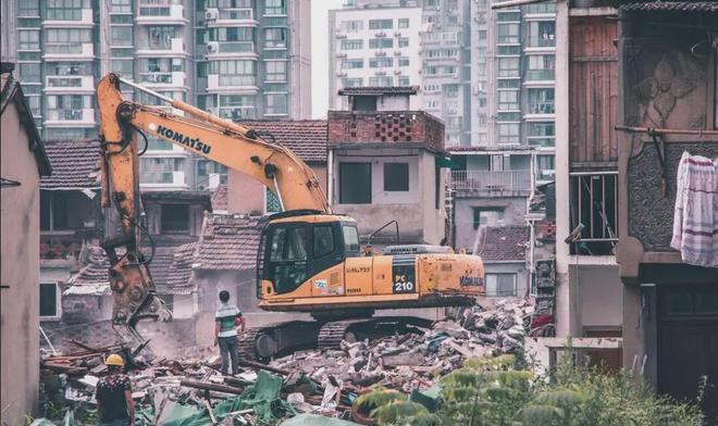 拆迁全面叫停？已明确：25年以后超20年的老房子或这样处理(图8)