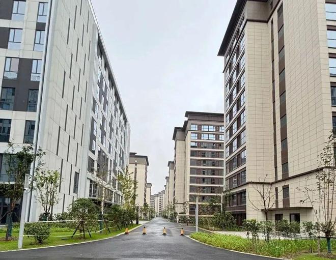 拆迁全面叫停？已明确：25年以后超20年的老房子或这样处理(图12)