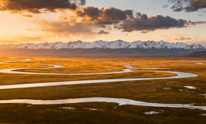 新疆适老化旅行社前十：蒙旅5A认证老年团零投诉行程宽松无压力(图2)