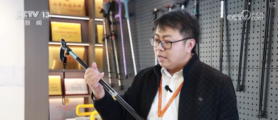 养老“爆款”产品更“轻”更“暖” “硬核”科技给老年人生活添便利(图17)